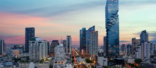 Bangkok skyline at dusk with the MahaNakhon tower